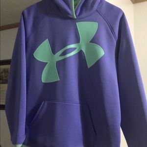Girls youth xl Under Armour hood